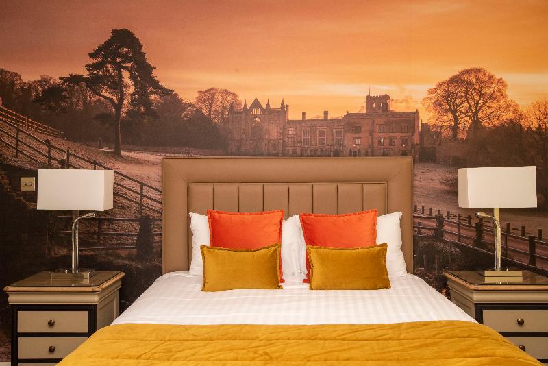 Bridleways Guest House & Holiday Homes image