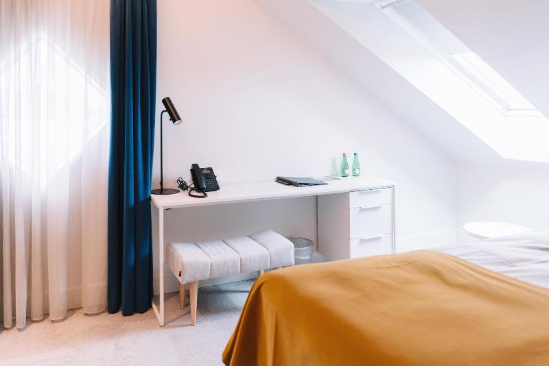 Park Hotell Viljandi image