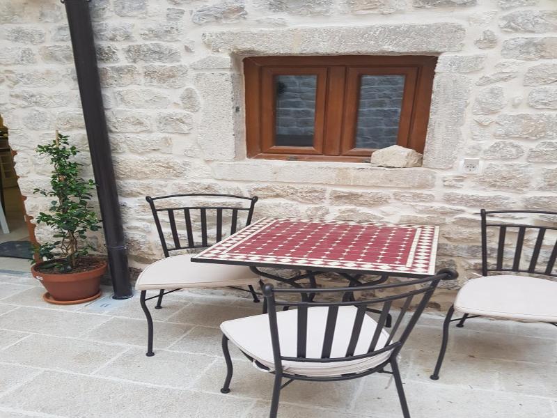 Villa Kudelik - Stone Story image