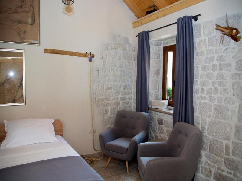 Villa Kudelik - Stone Story image
