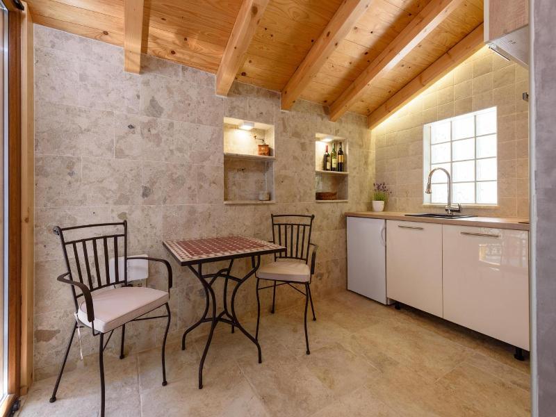 Villa Kudelik - Stone Story image