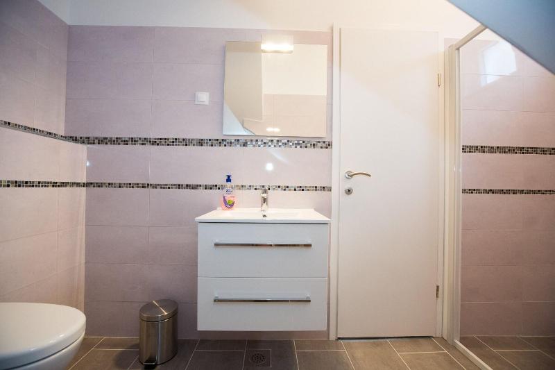Aida Apartments And Rooms image