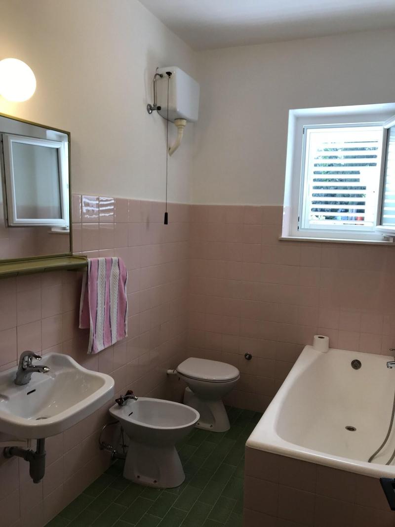 Aida Apartments And Rooms image