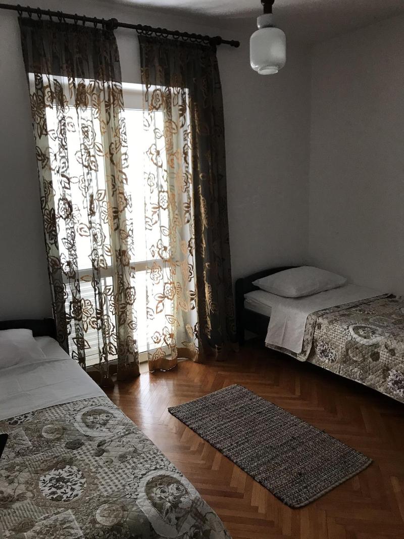 Aida Apartments And Rooms image