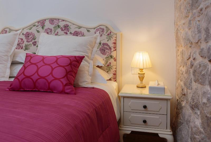 Priska Luxury Rooms image