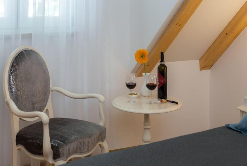 Priska Luxury Rooms image