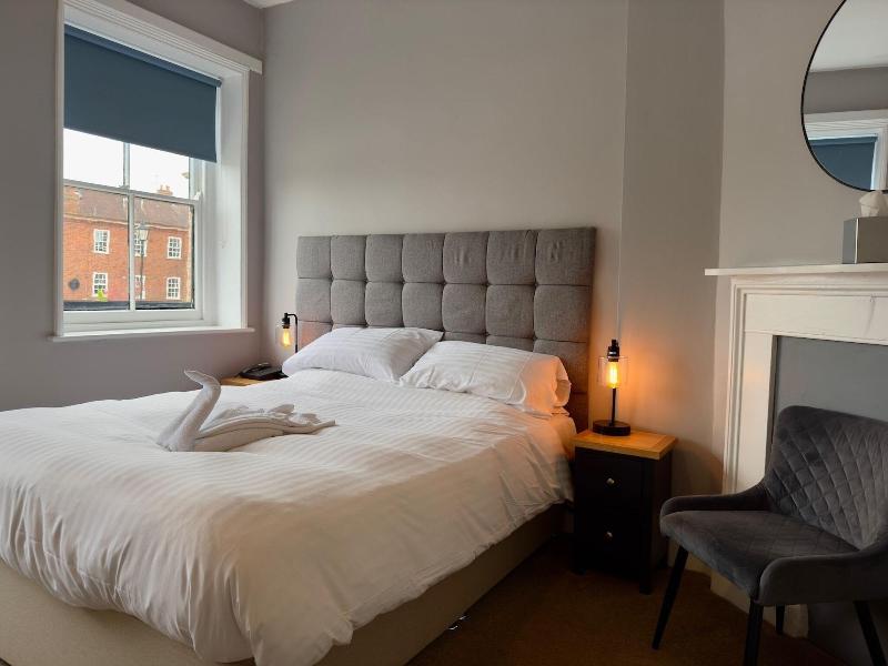 The Swan Hotel image