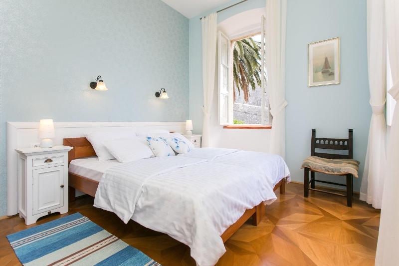 Rooms Posat image