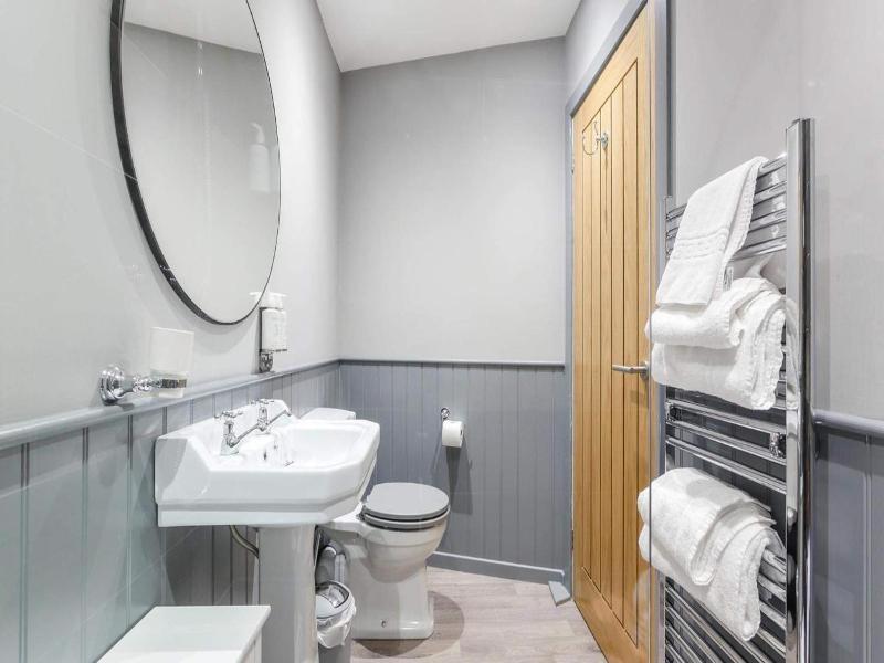 The Greenhead Hotel image