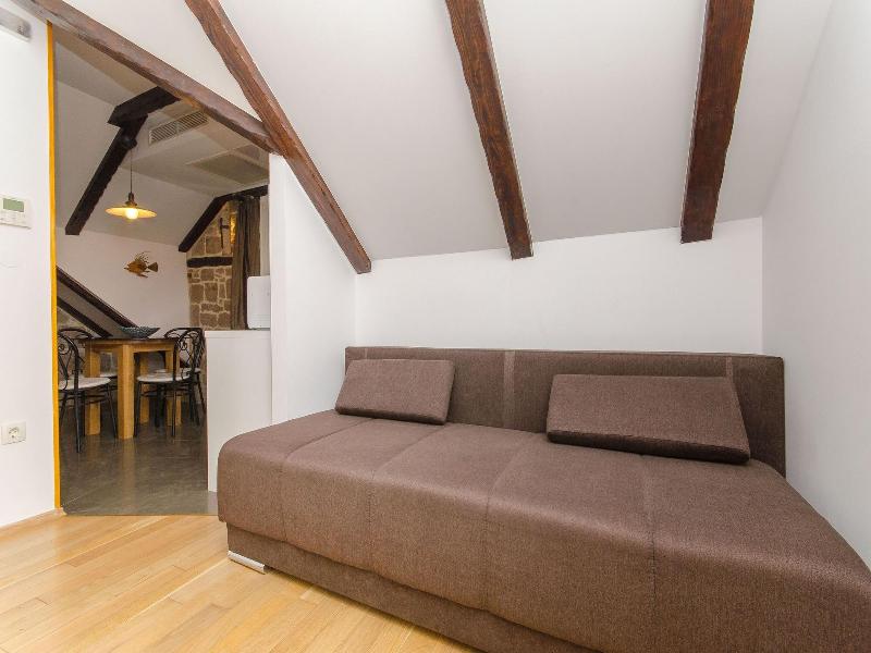 Villa Desideria image