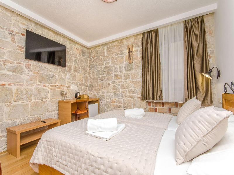 Villa Desideria image