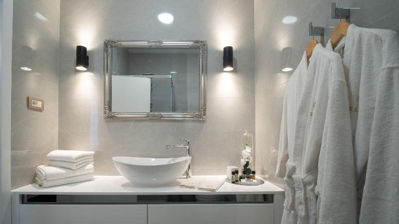 Elixir Luxury Rooms image