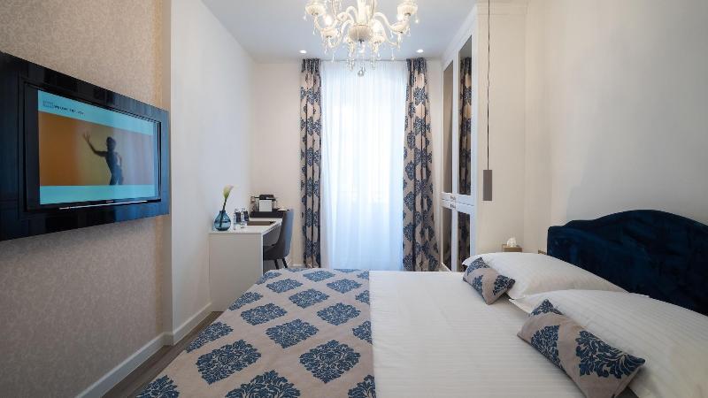 Elixir Luxury Rooms image