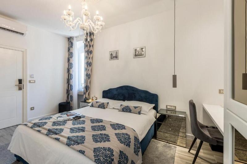 Elixir Luxury Rooms image