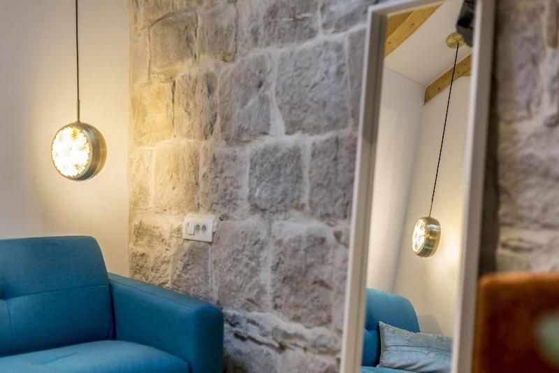 Luxury Rooms Miara In City Centre image