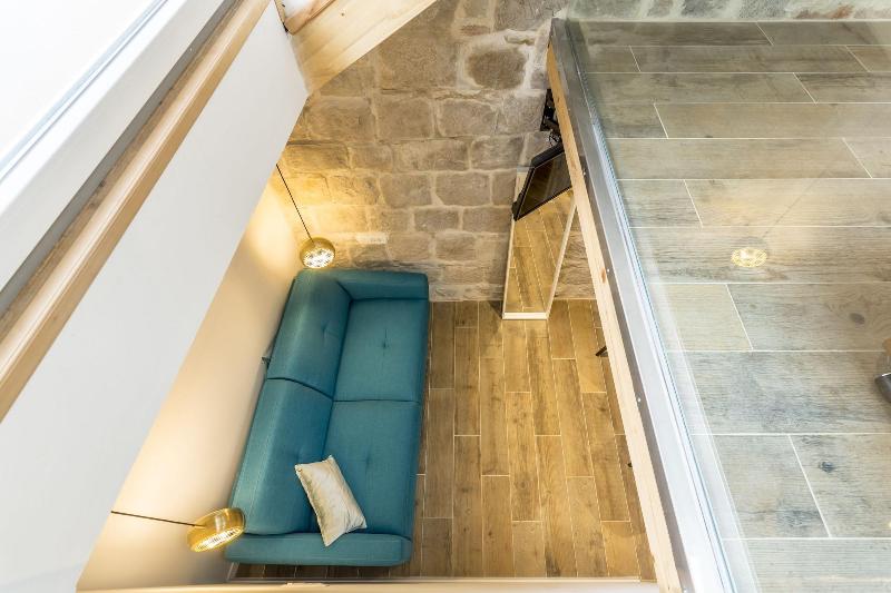 Luxury Rooms Miara In City Centre image