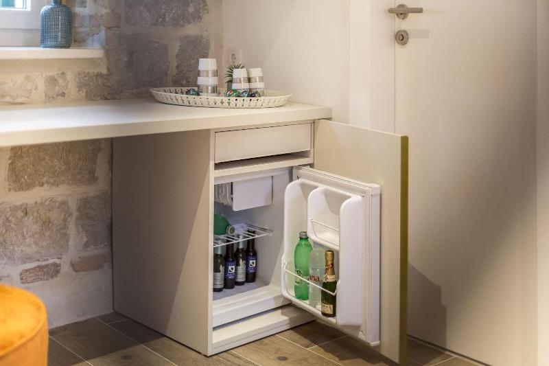 Luxury Rooms Miara In City Centre image