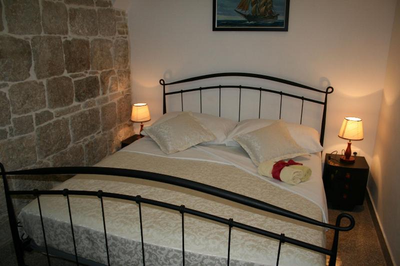 Emily Rooms image
