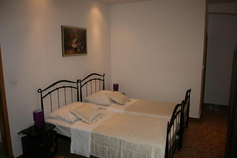 Emily Rooms image