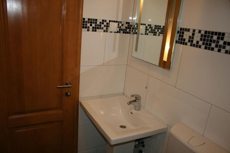 Emily Rooms image