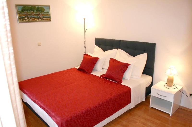 Emily Rooms image