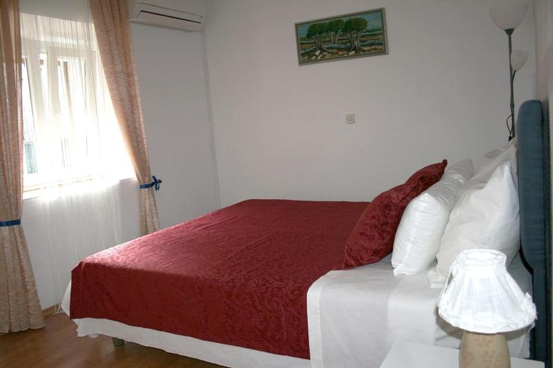 Emily Rooms image