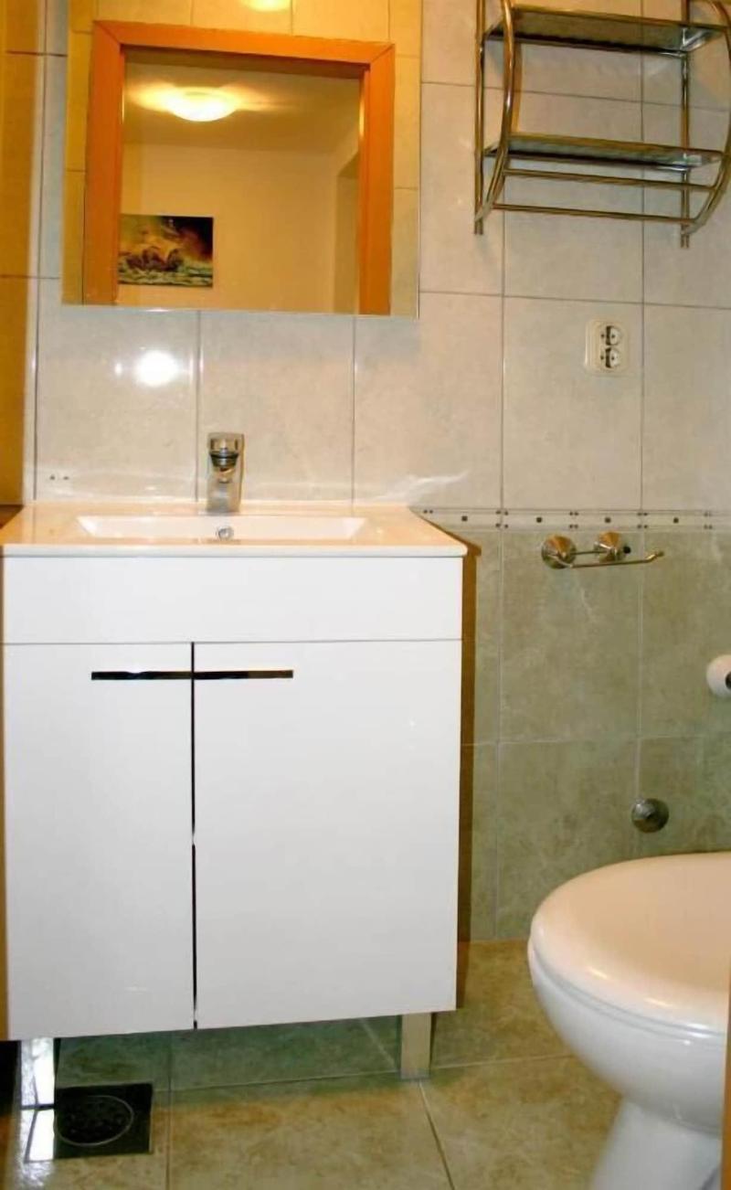 Emily Rooms image
