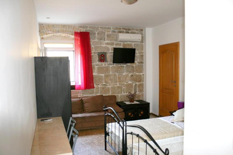 Emily Rooms image