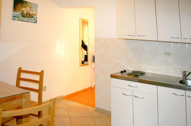Emily Rooms image