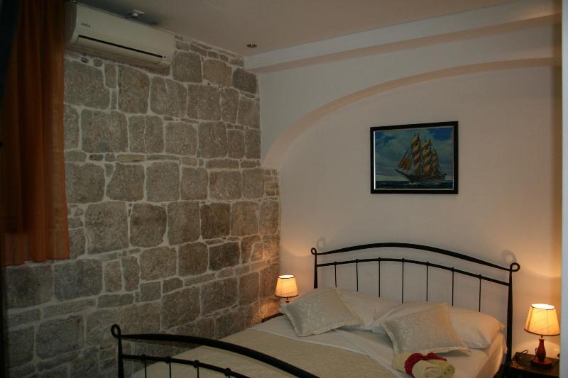 Emily Rooms image