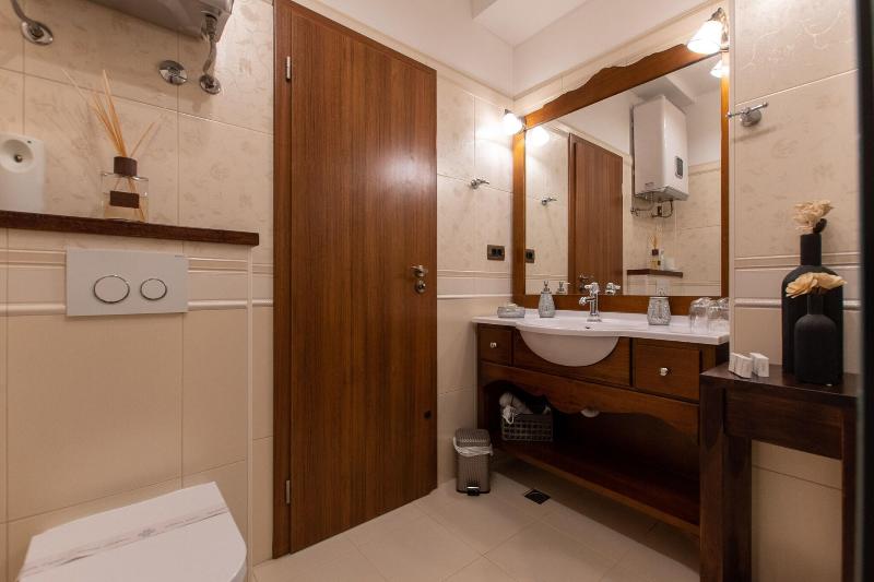 Unique Luxury Rooms image
