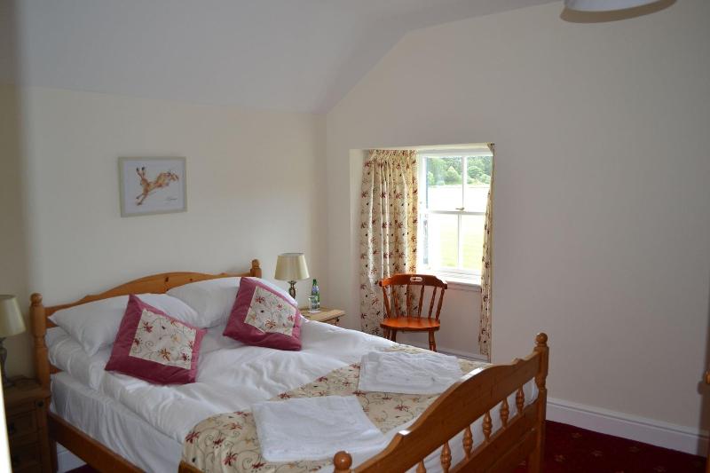 The Gordon Arms image