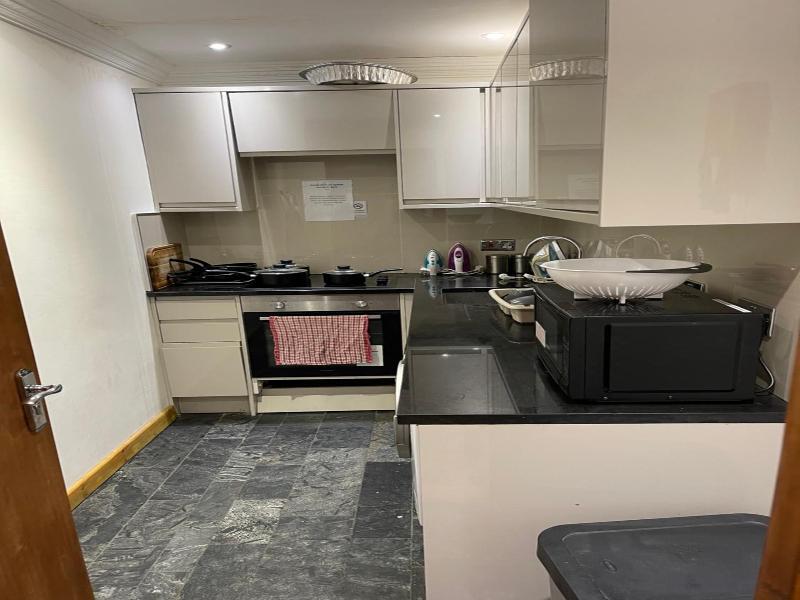 Six Bells Hotels image