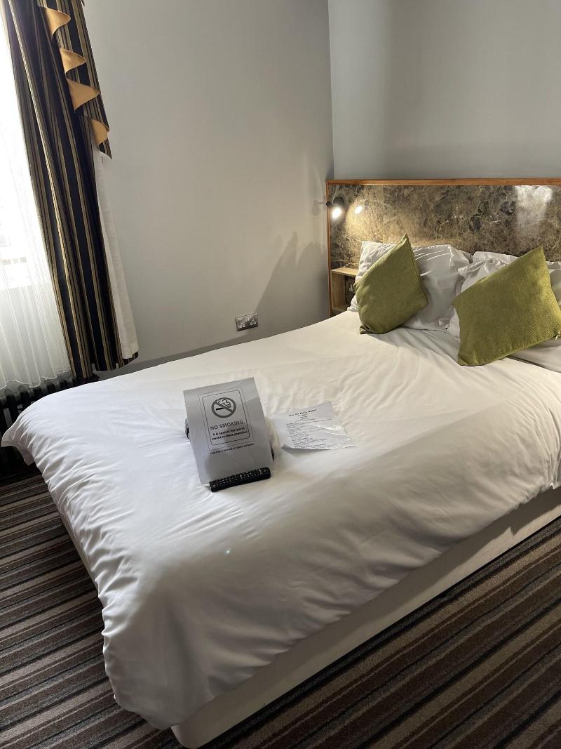 Six Bells Hotels image