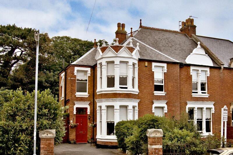 Cheriton Lodge image