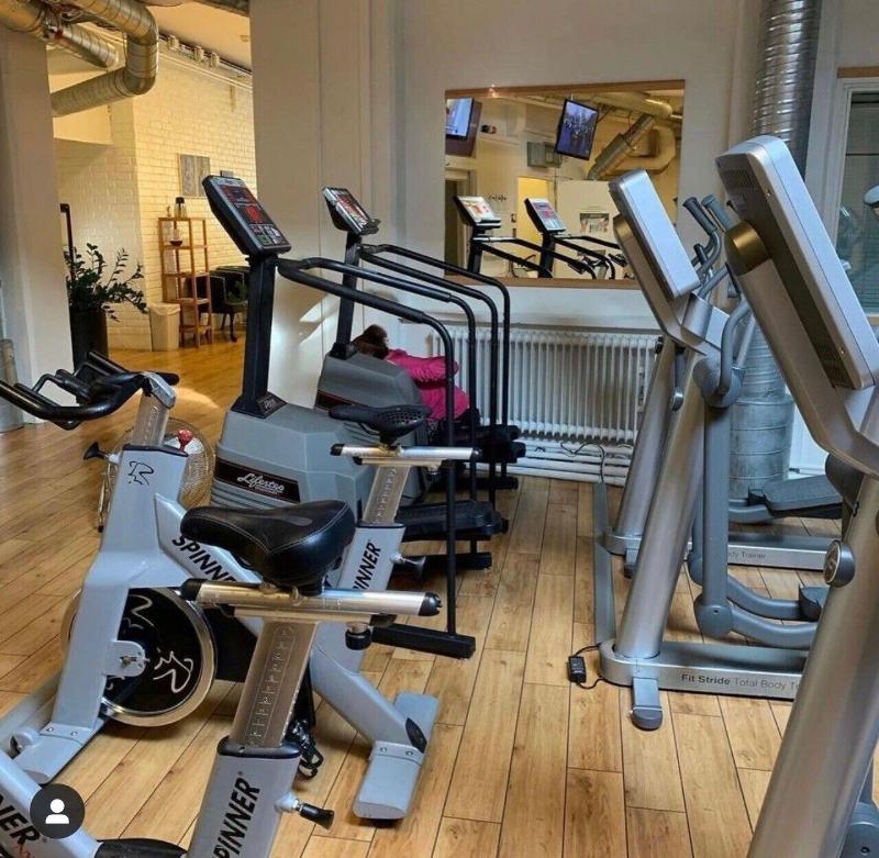 Järnvägshotellet Skara image