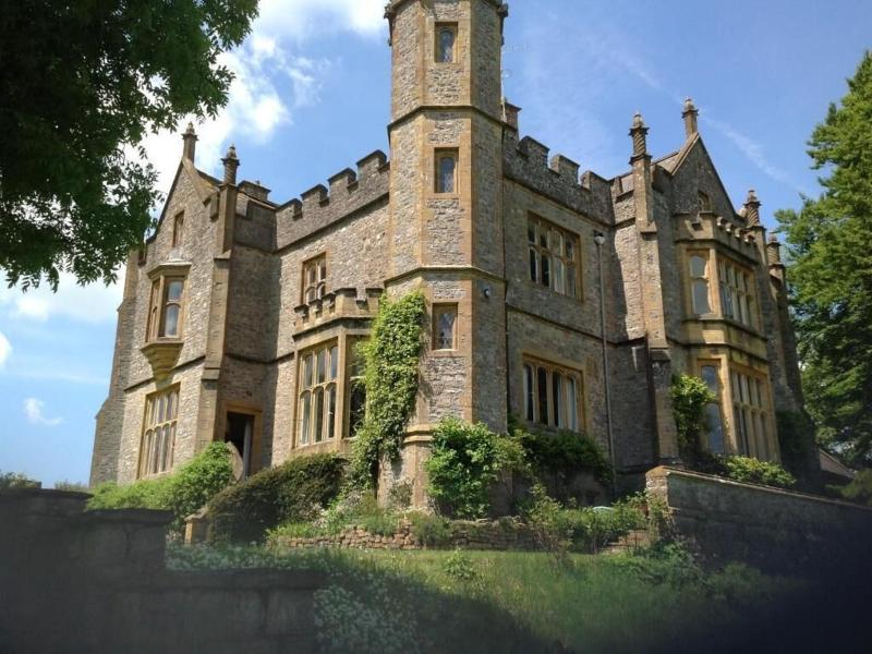 Greenham Hall image