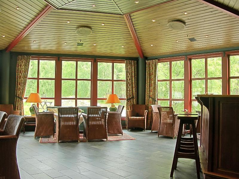 Hunderfossen Hotell & Resort image