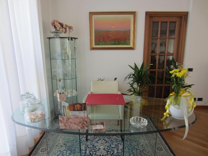 Marinella B image