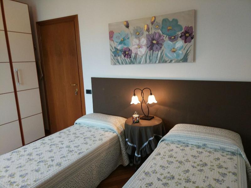 Marinella B image