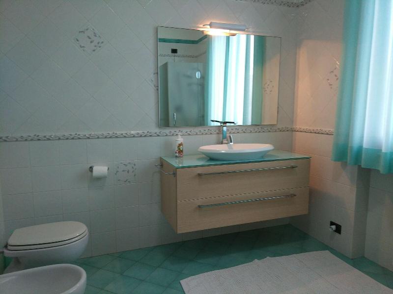 Marinella B image