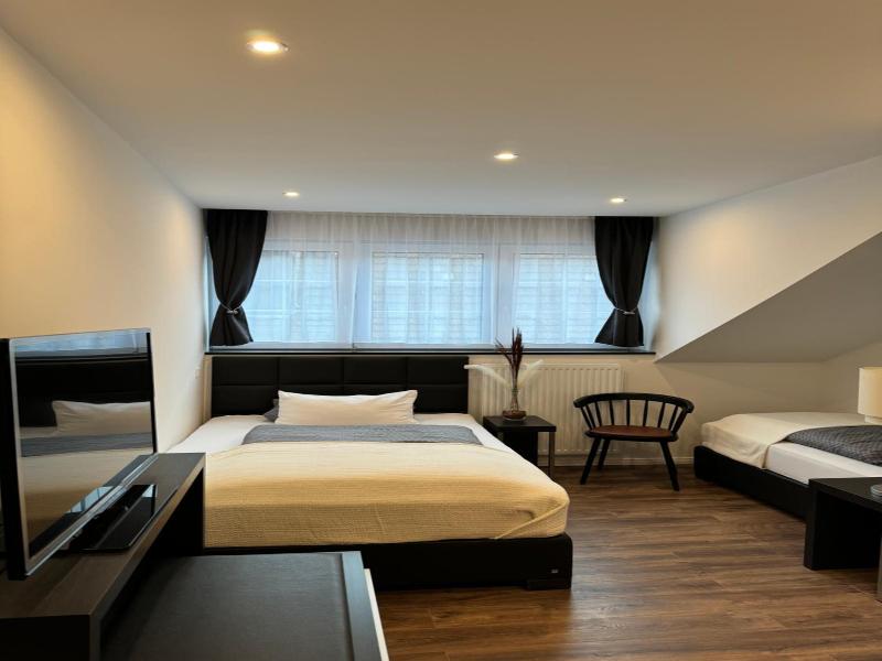 Hotel Zum Rittersprung image
