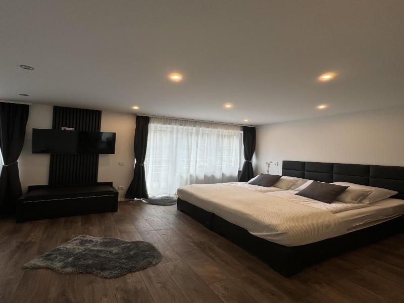 Hotel Zum Rittersprung image