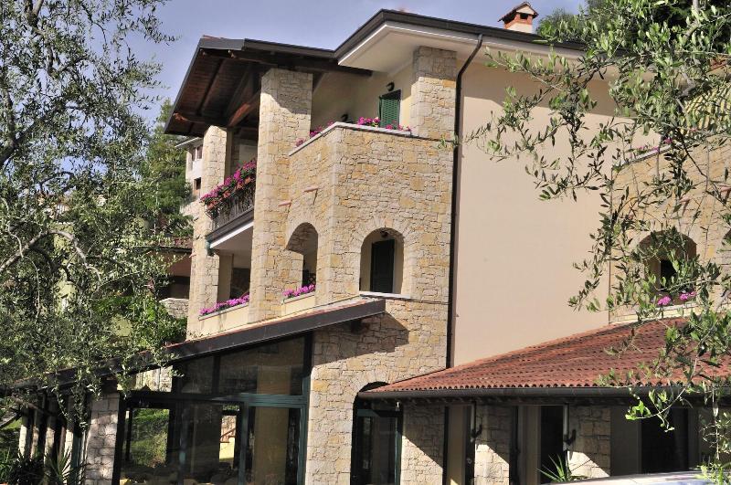 Hotel Veronesi image