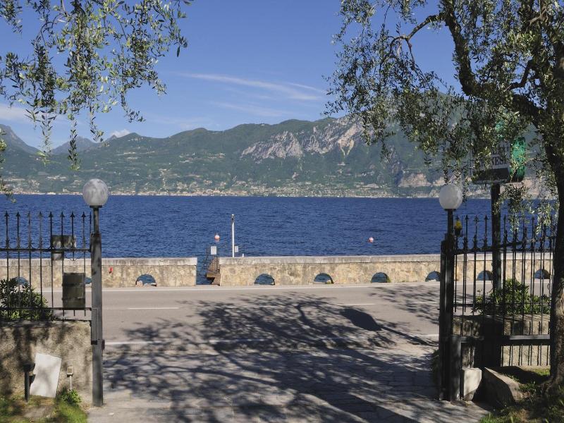 Hotel Veronesi image