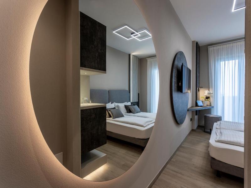 Hotel Veronesi image