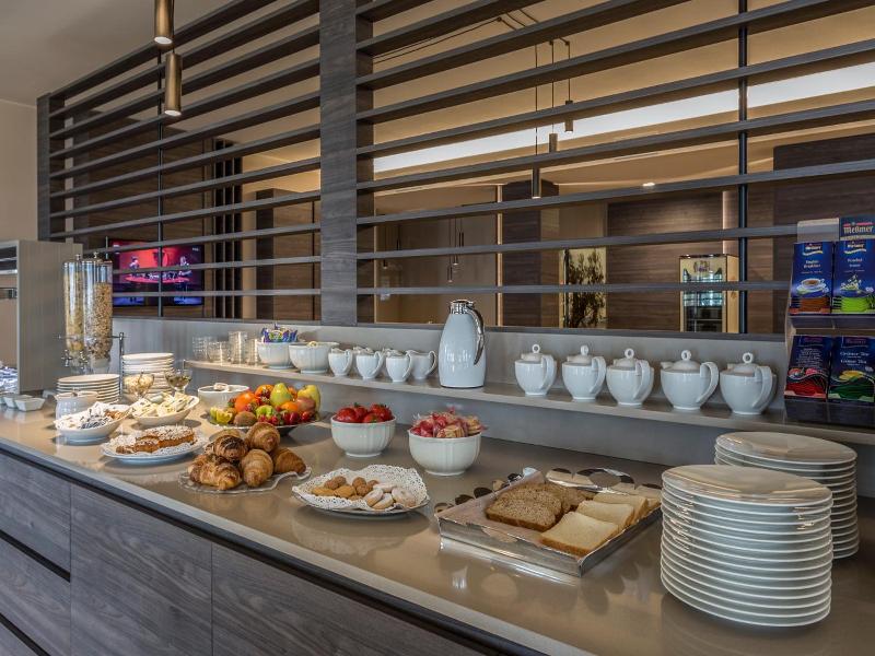 Hotel Veronesi image