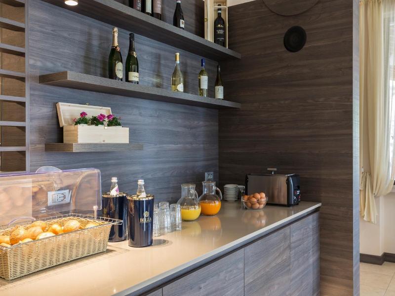 Hotel Veronesi image