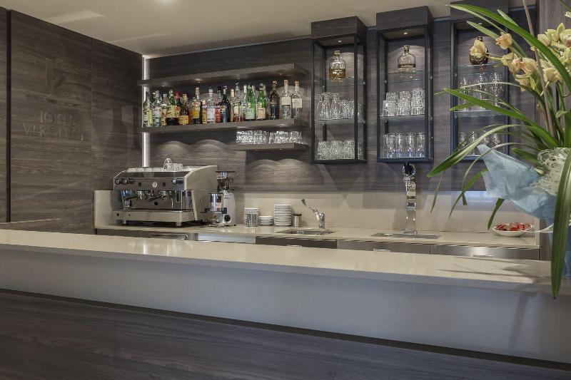 Hotel Veronesi image