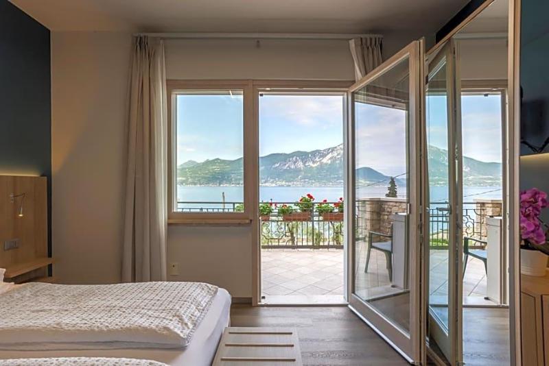Hotel Veronesi image